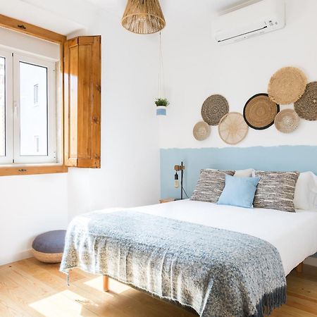 Feel Home In This Stunning Renovated Nest In Graca Lisboa Eksteriør billede